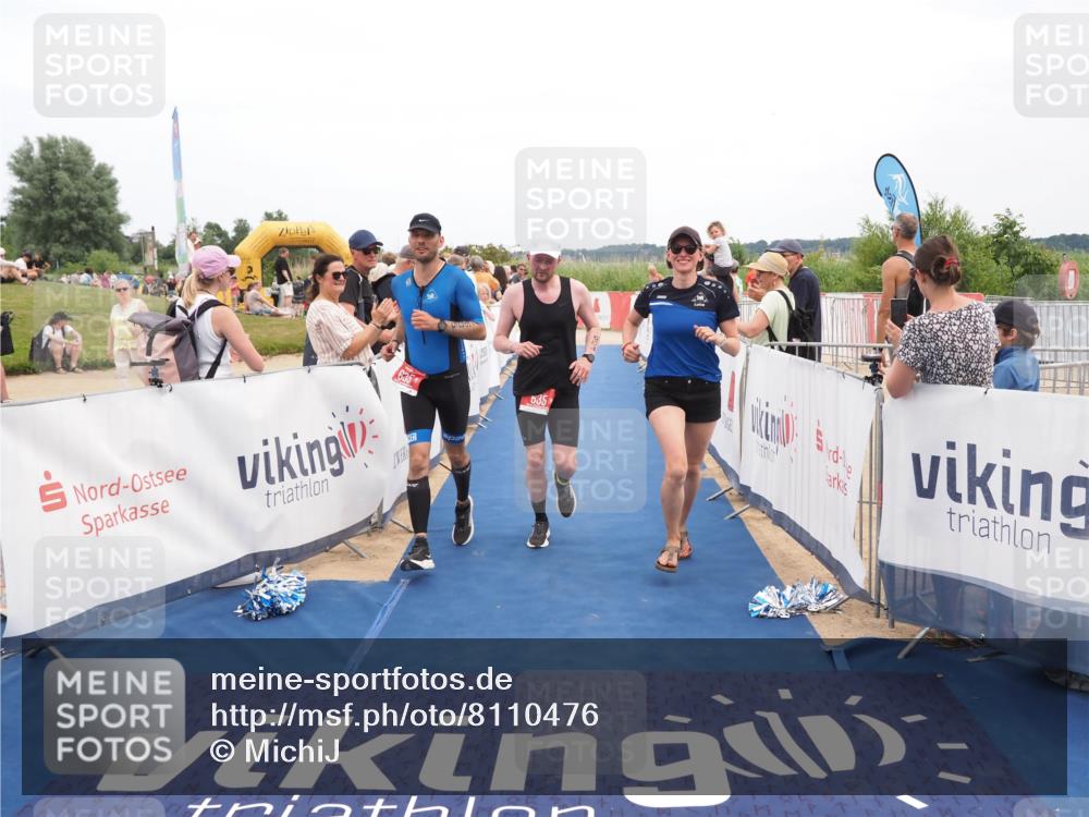 22.06.2025 - Viking Triathlon MichiJ http://msf.ph/oto/8110476 22.06.2025 15:01:29 Ziel 635 meine-sportfotos.de