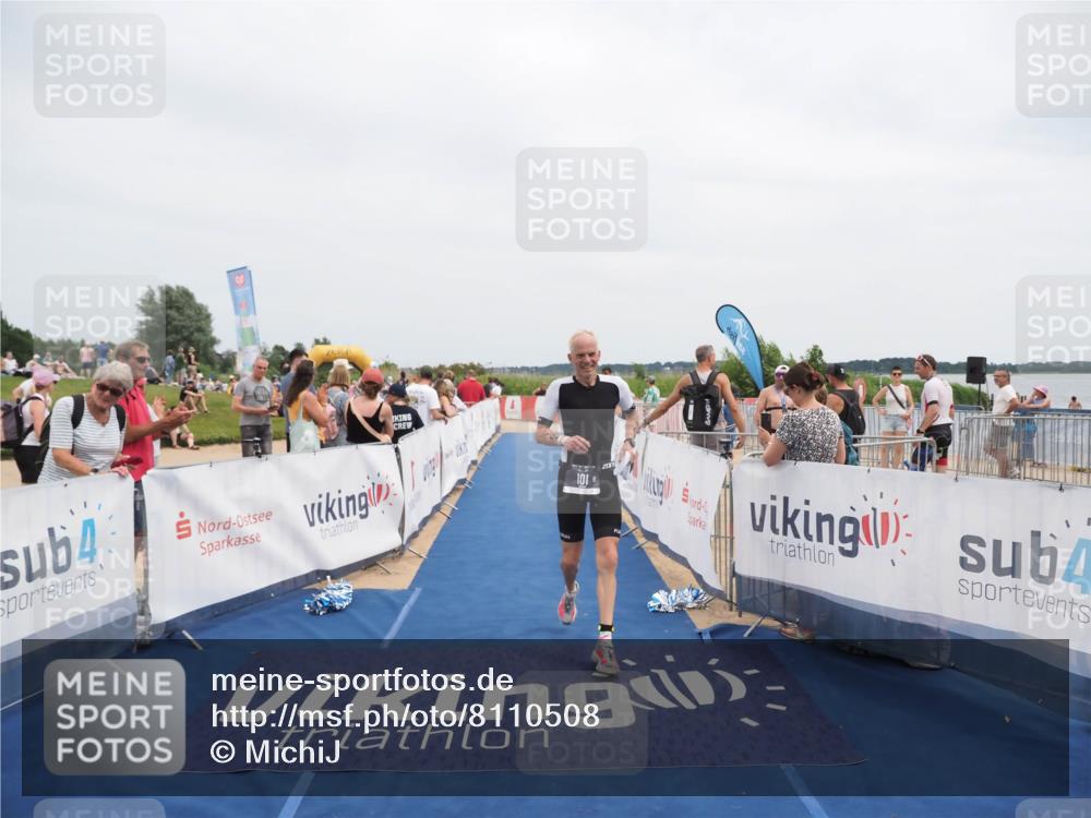 22.06.2025 - Viking Triathlon MichiJ http://msf.ph/oto/8110508 22.06.2025 14:52:38 Ziel 101 meine-sportfotos.de