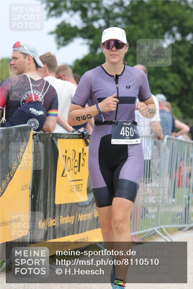 22.06.2025 - Viking Triathlon H.Heesch http://msf.ph/oto/8110510 22.06.2025 14:40:43 Laufen 460, 608, 658 meine-sportfotos.de