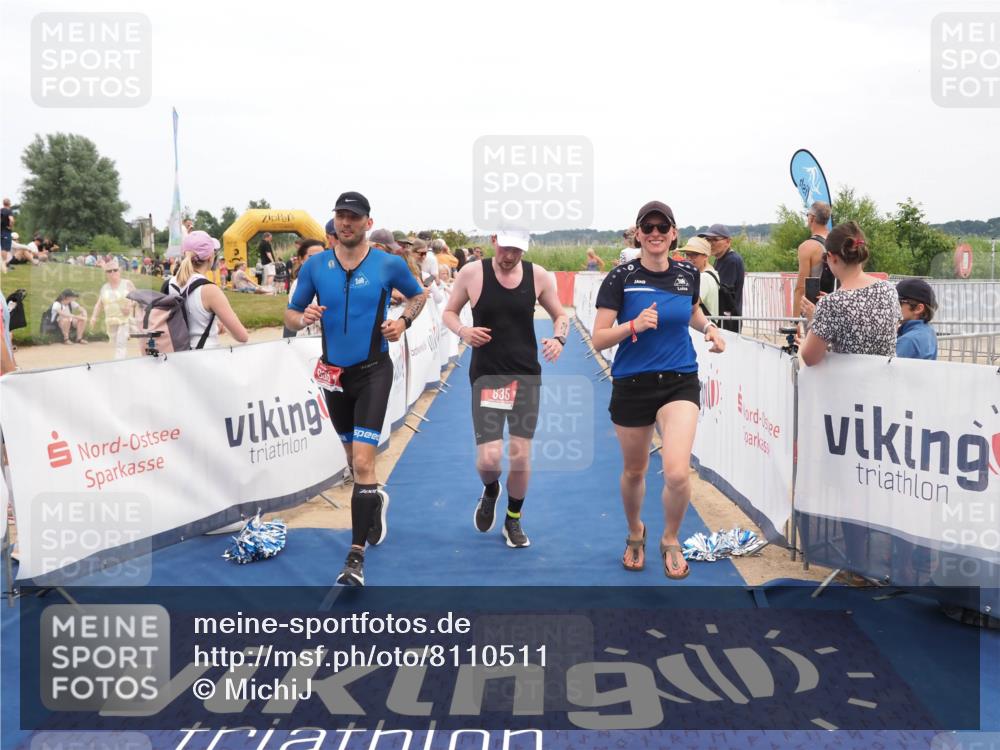 22.06.2025 - Viking Triathlon MichiJ http://msf.ph/oto/8110511 22.06.2025 15:01:29 Ziel 635 meine-sportfotos.de