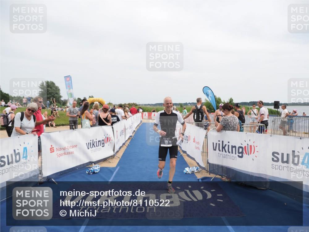 22.06.2025 - Viking Triathlon MichiJ http://msf.ph/oto/8110522 22.06.2025 14:52:38 Ziel 101 meine-sportfotos.de