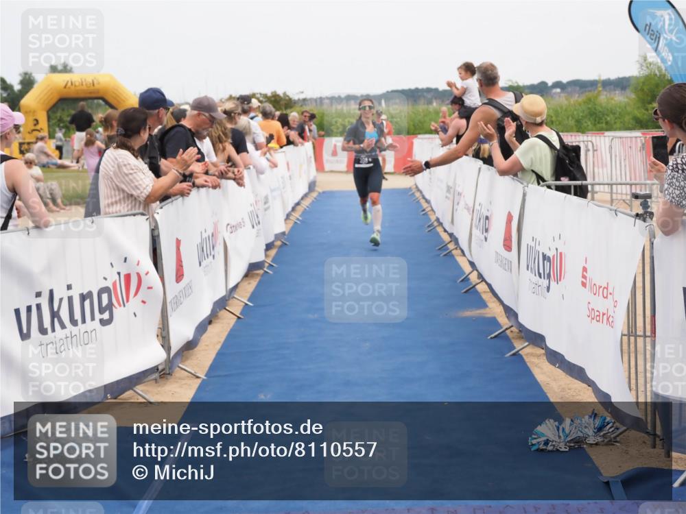 22.06.2025 - Viking Triathlon MichiJ http://msf.ph/oto/8110557 22.06.2025 15:01:54 Ziel 398 meine-sportfotos.de