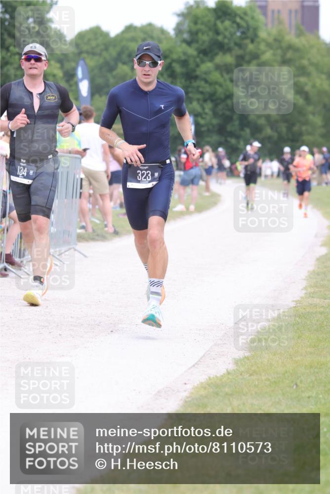 22.06.2025 - Viking Triathlon H.Heesch http://msf.ph/oto/8110573 22.06.2025 14:45:22 Laufen 134, 323, 487 meine-sportfotos.de