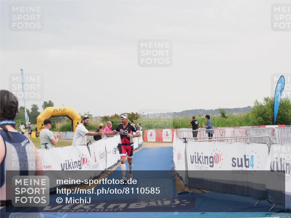 22.06.2025 - Viking Triathlon MichiJ http://msf.ph/oto/8110585 22.06.2025 16:39:25 Ziel 156 meine-sportfotos.de