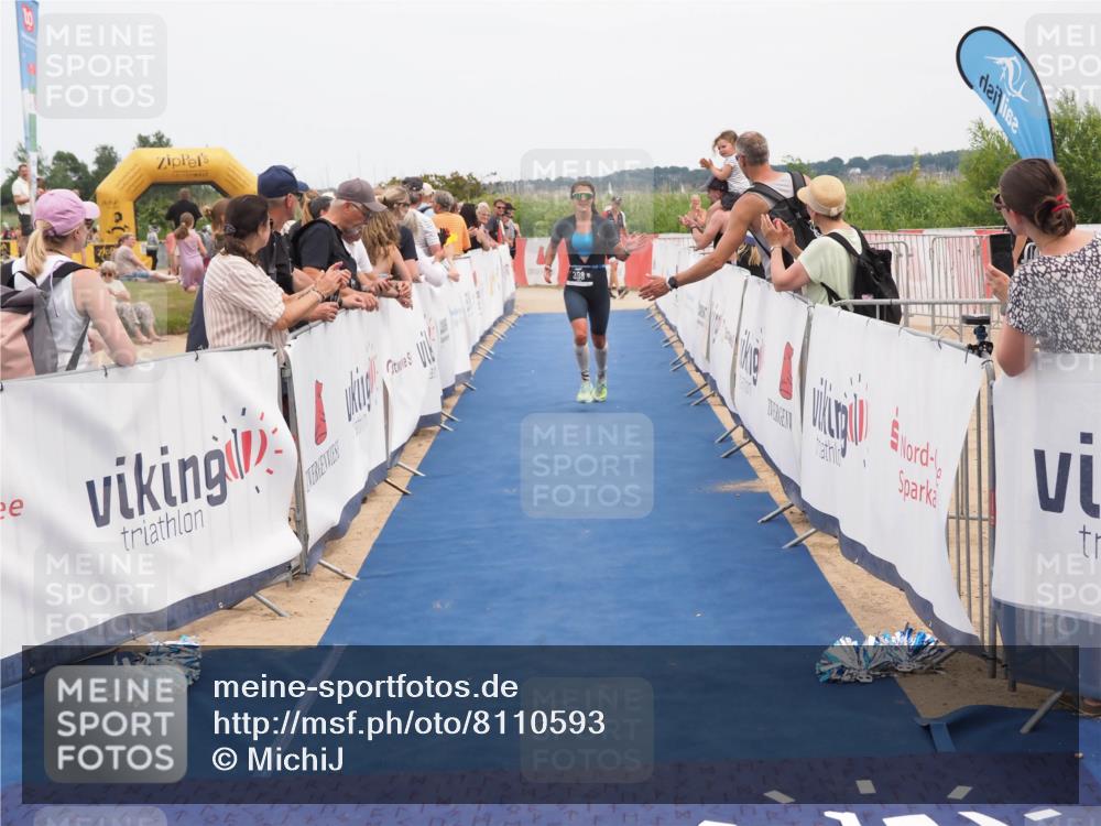 22.06.2025 - Viking Triathlon MichiJ http://msf.ph/oto/8110593 22.06.2025 15:01:54 Ziel 398 meine-sportfotos.de
