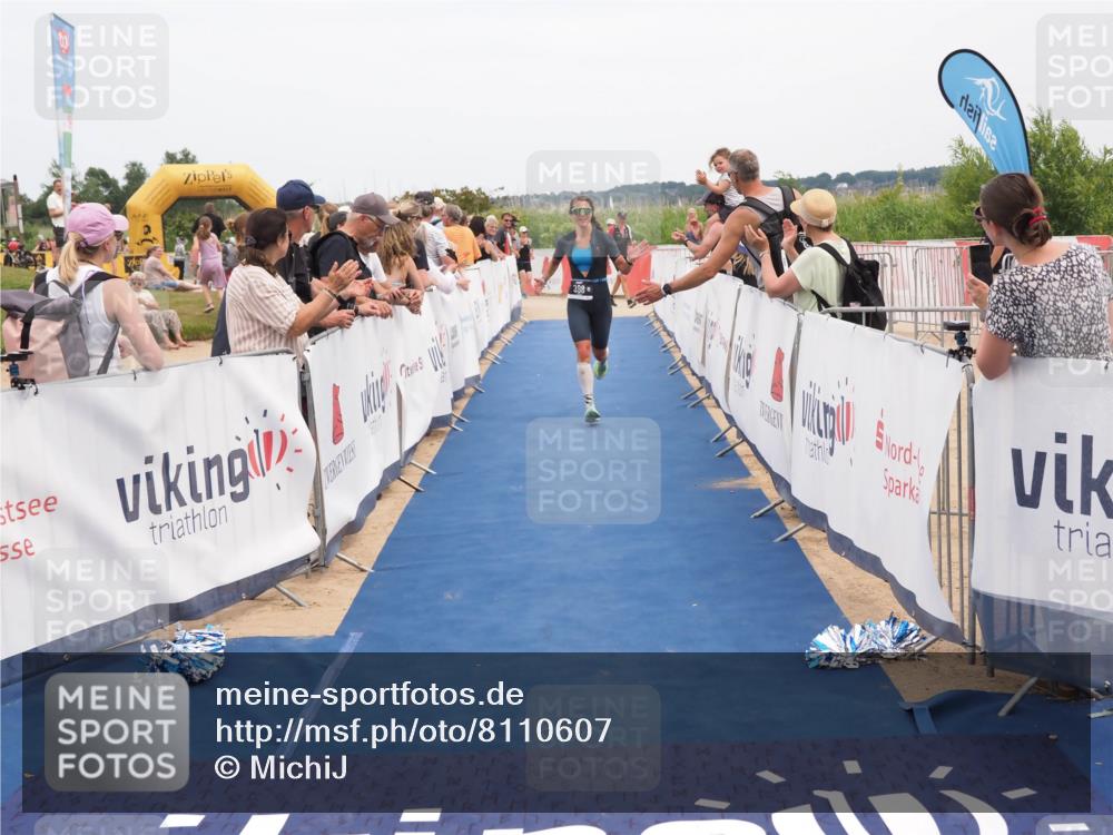 22.06.2025 - Viking Triathlon MichiJ http://msf.ph/oto/8110607 22.06.2025 15:01:54 Ziel 398 meine-sportfotos.de
