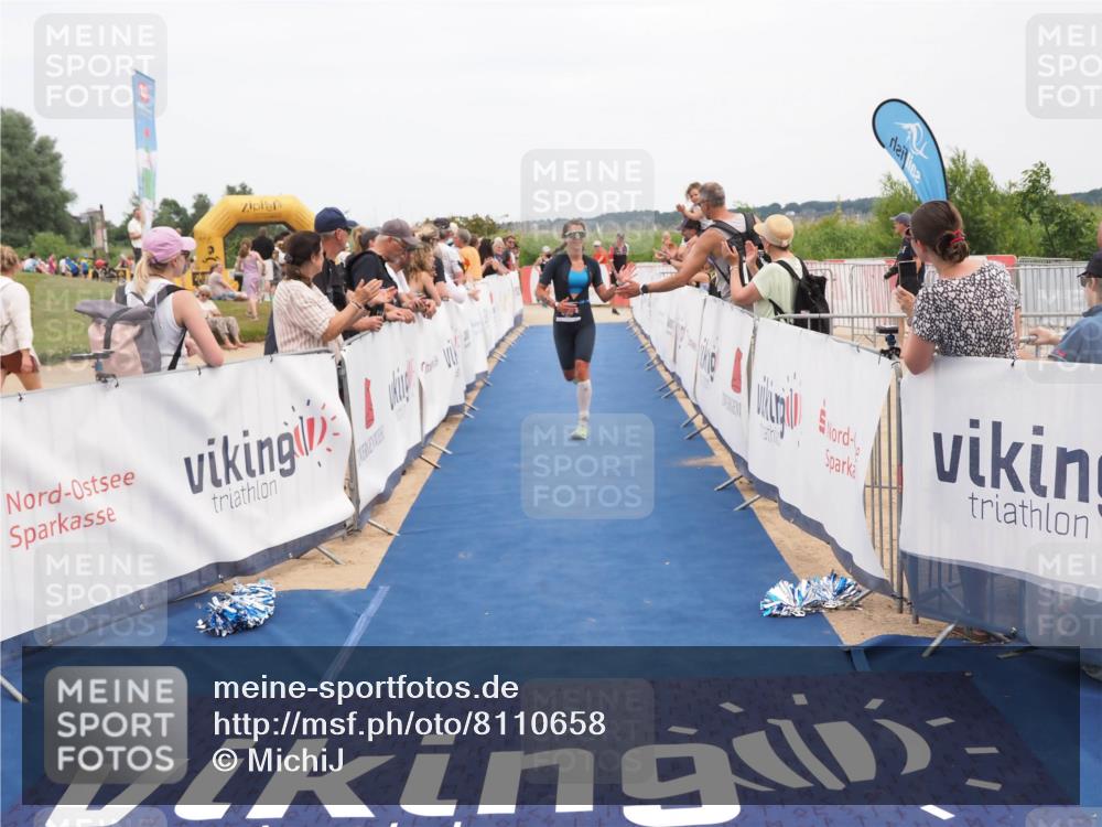 22.06.2025 - Viking Triathlon MichiJ http://msf.ph/oto/8110658 22.06.2025 15:01:55 Ziel 398 meine-sportfotos.de