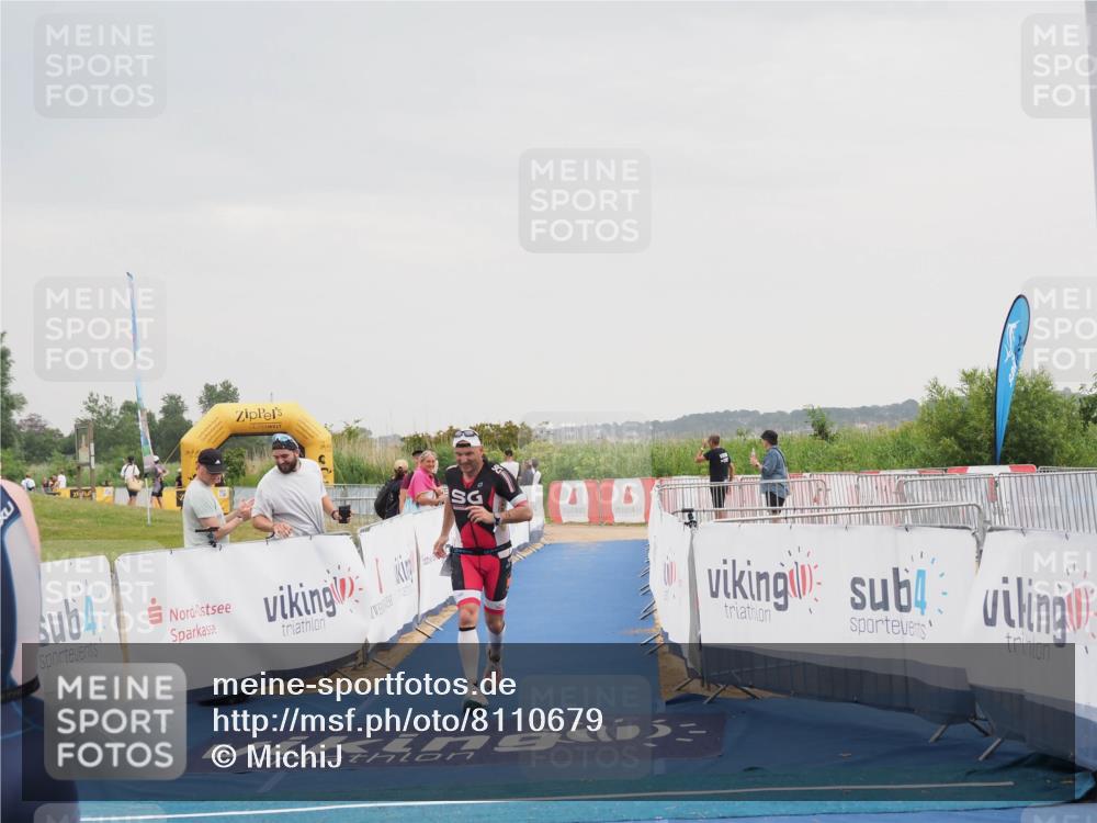 22.06.2025 - Viking Triathlon MichiJ http://msf.ph/oto/8110679 22.06.2025 16:39:25 Ziel 156 meine-sportfotos.de