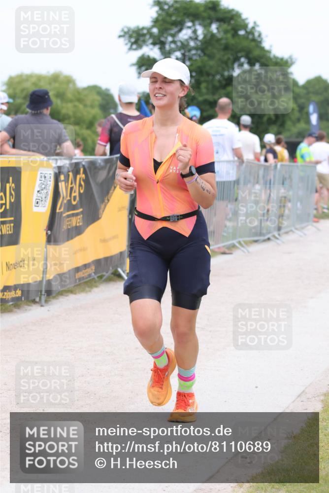 22.06.2025 - Viking Triathlon H.Heesch http://msf.ph/oto/8110689 22.06.2025 14:45:38 Laufen 130, 552 meine-sportfotos.de