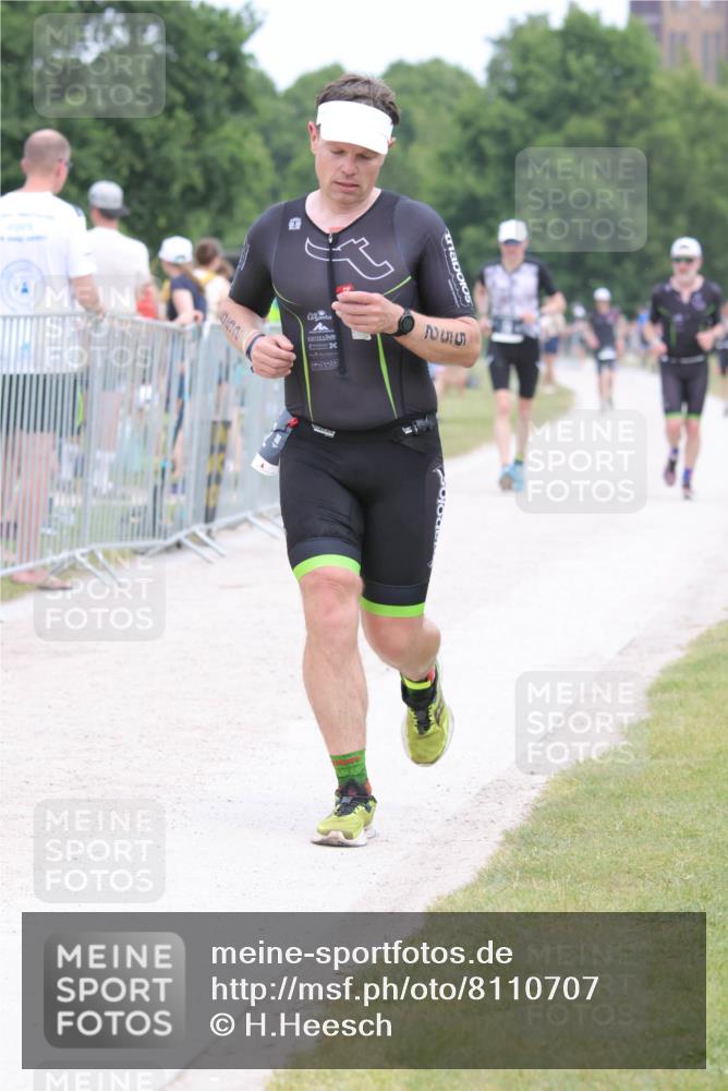 22.06.2025 - Viking Triathlon H.Heesch http://msf.ph/oto/8110707 22.06.2025 14:45:40 Laufen 130, 552 meine-sportfotos.de
