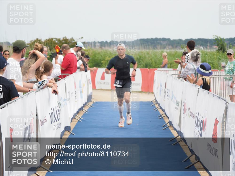 22.06.2025 - Viking Triathlon MichiJ http://msf.ph/oto/8110734 22.06.2025 14:53:04 Ziel 40 meine-sportfotos.de
