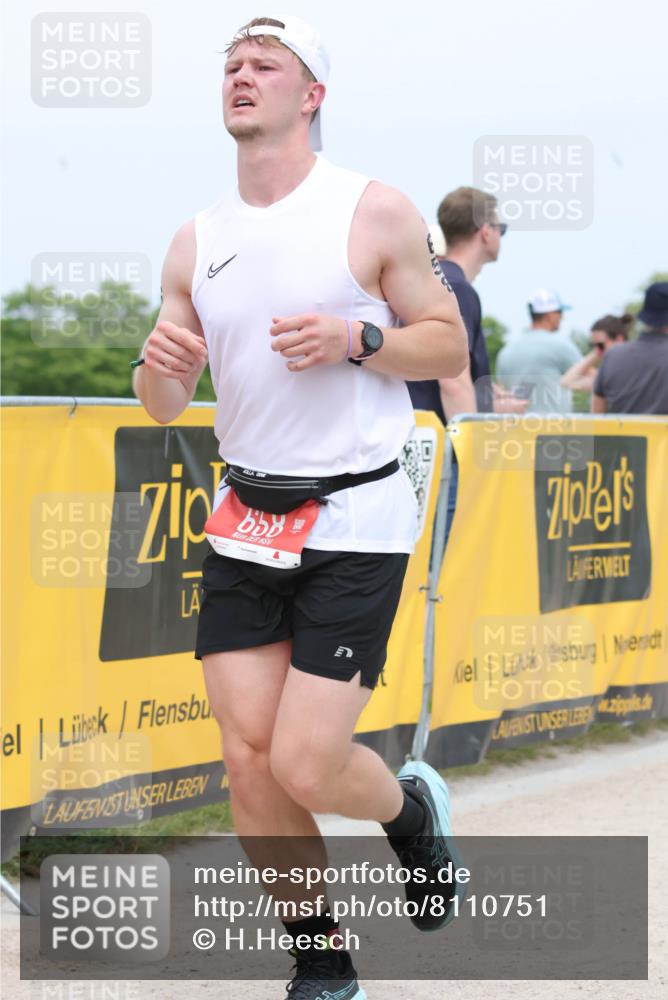 22.06.2025 - Viking Triathlon H.Heesch http://msf.ph/oto/8110751 22.06.2025 14:40:50 Laufen 76, 439, 458, 460, 658 meine-sportfotos.de