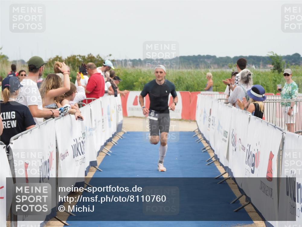 22.06.2025 - Viking Triathlon MichiJ http://msf.ph/oto/8110760 22.06.2025 14:53:04 Ziel 40 meine-sportfotos.de