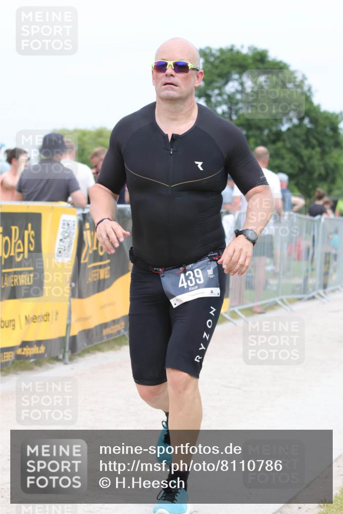 22.06.2025 - Viking Triathlon H.Heesch http://msf.ph/oto/8110786 22.06.2025 14:40:52 Laufen 76, 439, 458, 658 meine-sportfotos.de