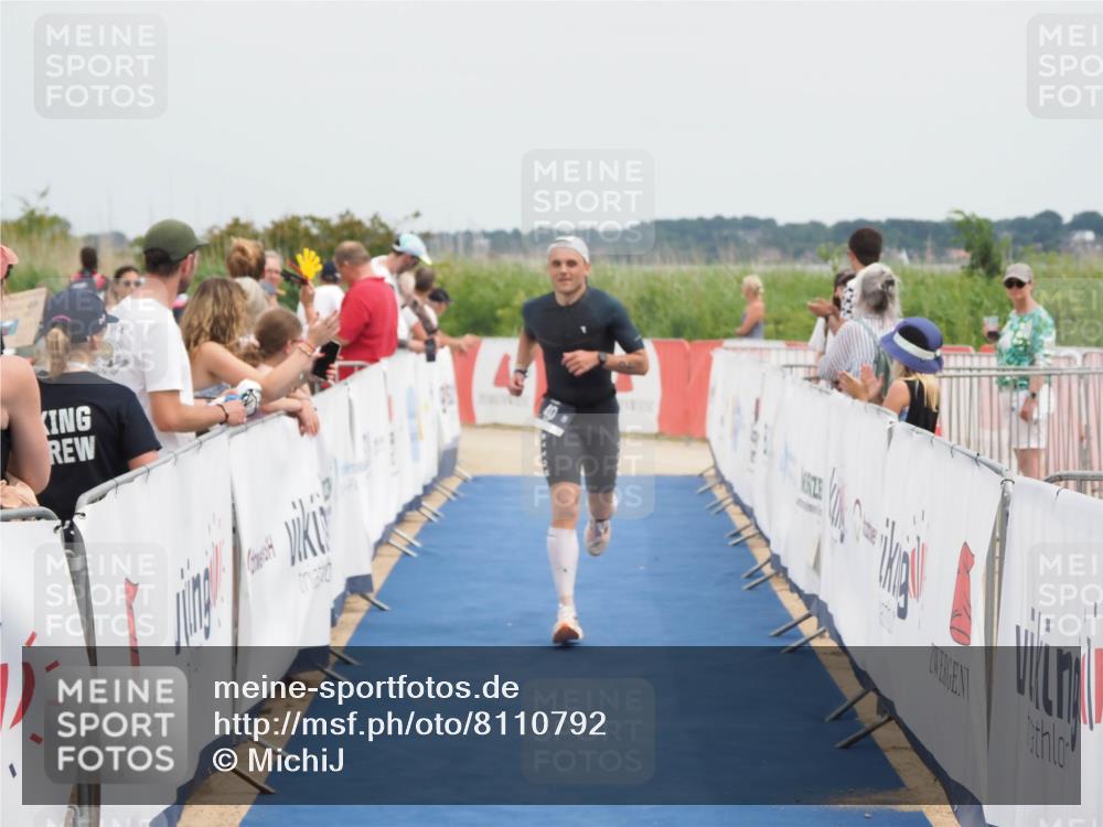 22.06.2025 - Viking Triathlon MichiJ http://msf.ph/oto/8110792 22.06.2025 14:53:04 Ziel 40 meine-sportfotos.de