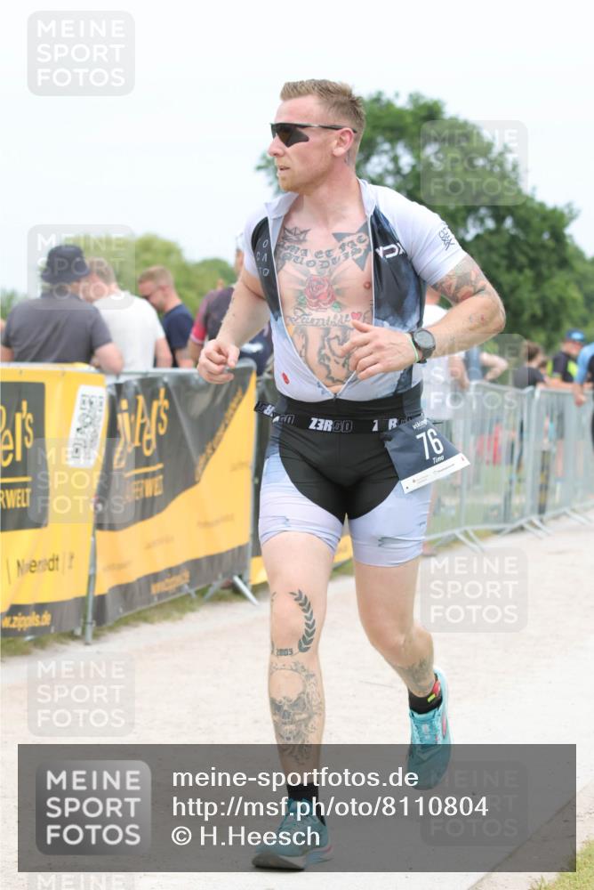 22.06.2025 - Viking Triathlon H.Heesch http://msf.ph/oto/8110804 22.06.2025 14:40:55 Laufen 76, 439, 458 meine-sportfotos.de