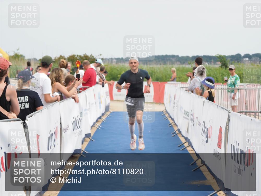 22.06.2025 - Viking Triathlon MichiJ http://msf.ph/oto/8110820 22.06.2025 14:53:04 Ziel 40 meine-sportfotos.de
