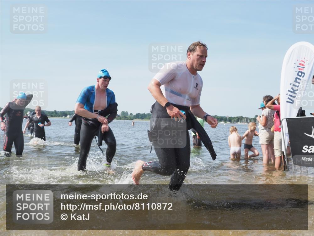 22.06.2025 - Viking Triathlon KatJ http://msf.ph/oto/8110872 22.06.2025 10:39:33 Schwimmen 25, 29, 83, 86, 93, 117, 138, 150, 195, 244, 298, 324, 337, 474, 529 meine-sportfotos.de