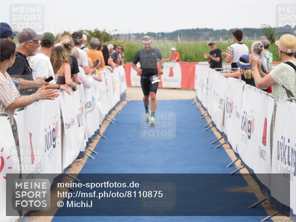 22.06.2025 - Viking Triathlon MichiJ http://msf.ph/oto/8110875 22.06.2025 15:02:21 Ziel 434 meine-sportfotos.de