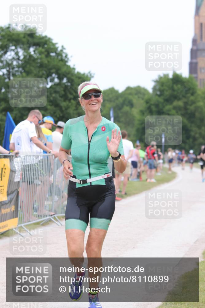 22.06.2025 - Viking Triathlon H.Heesch http://msf.ph/oto/8110899 22.06.2025 14:46:13 Laufen 65 meine-sportfotos.de