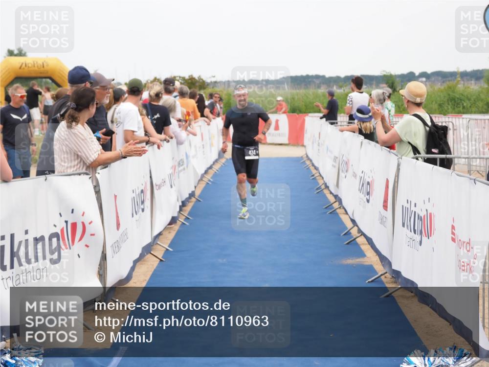 22.06.2025 - Viking Triathlon MichiJ http://msf.ph/oto/8110963 22.06.2025 15:02:22 Ziel 434 meine-sportfotos.de