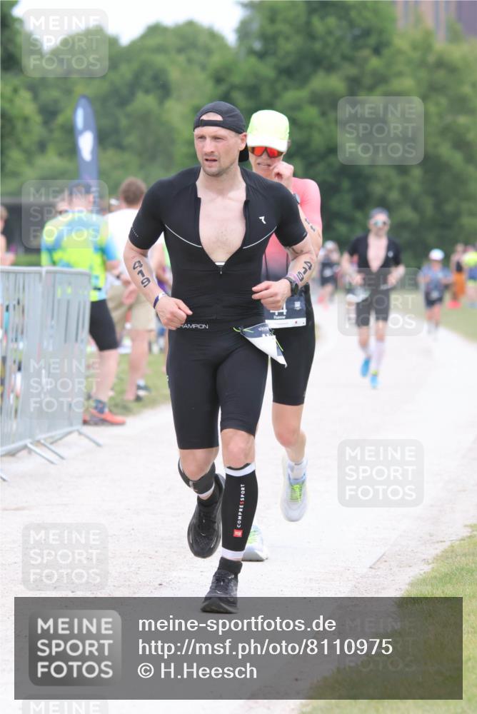 22.06.2025 - Viking Triathlon H.Heesch http://msf.ph/oto/8110975 22.06.2025 14:46:19 Laufen 44, 419 meine-sportfotos.de