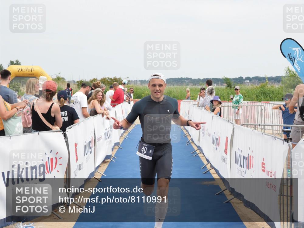 22.06.2025 - Viking Triathlon MichiJ http://msf.ph/oto/8110991 22.06.2025 14:53:06 Ziel 40 meine-sportfotos.de