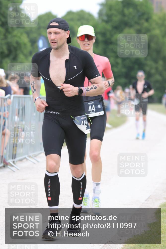 22.06.2025 - Viking Triathlon H.Heesch http://msf.ph/oto/8110997 22.06.2025 14:46:20 Laufen 44, 419 meine-sportfotos.de