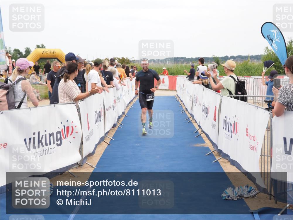 22.06.2025 - Viking Triathlon MichiJ http://msf.ph/oto/8111013 22.06.2025 15:02:23 Ziel 434 meine-sportfotos.de