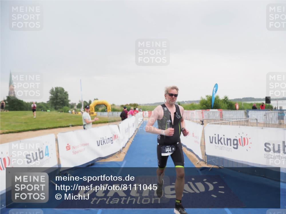 22.06.2025 - Viking Triathlon MichiJ http://msf.ph/oto/8111045 22.06.2025 16:39:44 Ziel 144 meine-sportfotos.de
