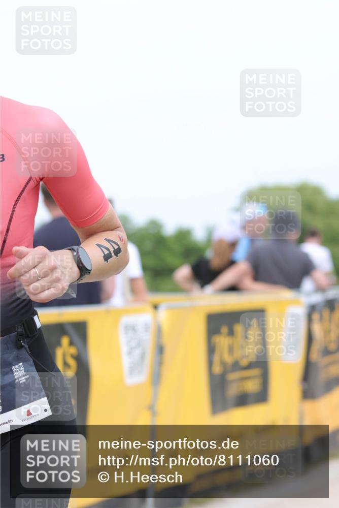 22.06.2025 - Viking Triathlon H.Heesch http://msf.ph/oto/8111060 22.06.2025 14:46:24 Laufen 44, 370, 419 meine-sportfotos.de