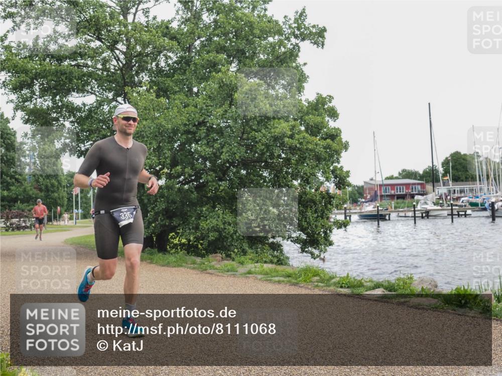 22.06.2025 - Viking Triathlon KatJ http://msf.ph/oto/8111068 22.06.2025 15:03:19 Laufen 335 meine-sportfotos.de