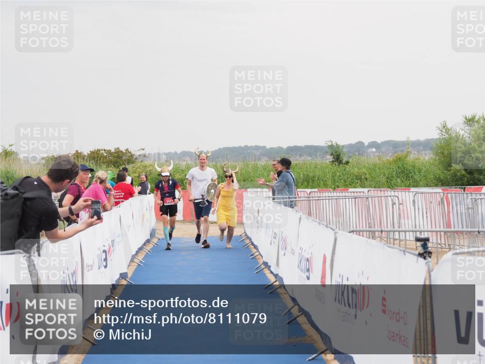 22.06.2025 - Viking Triathlon MichiJ http://msf.ph/oto/8111079 22.06.2025 16:40:51 Ziel 649 meine-sportfotos.de