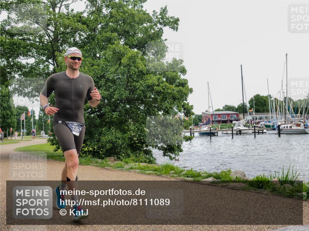 22.06.2025 - Viking Triathlon KatJ http://msf.ph/oto/8111089 22.06.2025 15:03:19 Laufen 335 meine-sportfotos.de