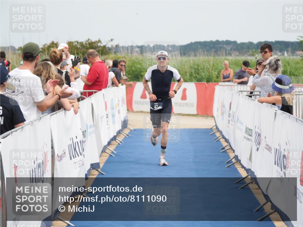 22.06.2025 - Viking Triathlon MichiJ http://msf.ph/oto/8111090 22.06.2025 14:53:14 Ziel 42 meine-sportfotos.de