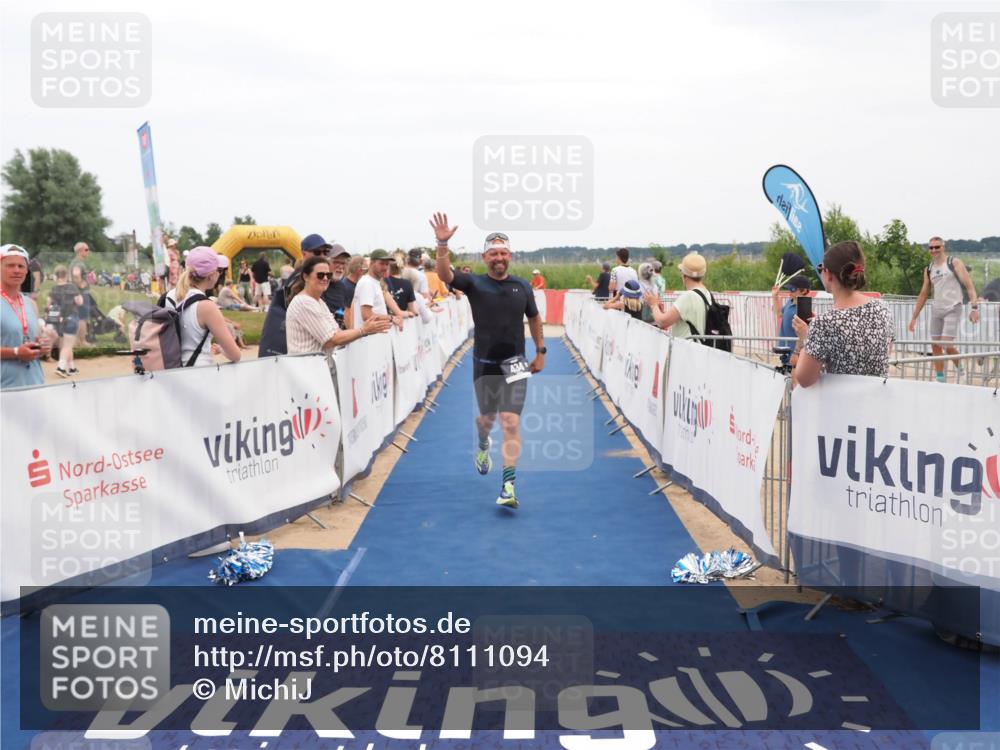 22.06.2025 - Viking Triathlon MichiJ http://msf.ph/oto/8111094 22.06.2025 15:02:24 Ziel 434 meine-sportfotos.de
