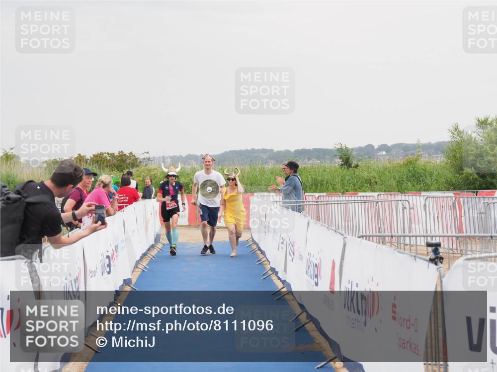 22.06.2025 - Viking Triathlon MichiJ http://msf.ph/oto/8111096 22.06.2025 16:40:52 Ziel 649 meine-sportfotos.de