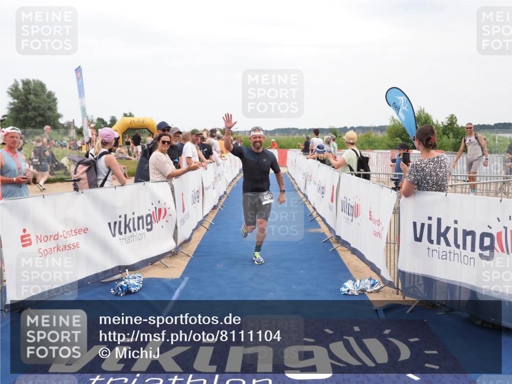 22.06.2025 - Viking Triathlon MichiJ http://msf.ph/oto/8111104 22.06.2025 15:02:24 Ziel 434 meine-sportfotos.de
