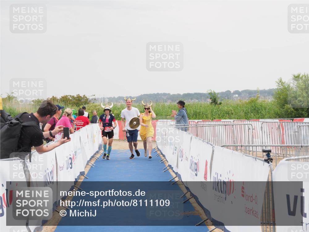 22.06.2025 - Viking Triathlon MichiJ http://msf.ph/oto/8111109 22.06.2025 16:40:52 Ziel 649 meine-sportfotos.de