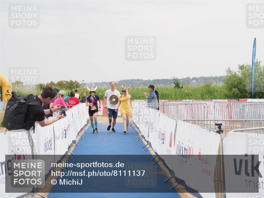 22.06.2025 - Viking Triathlon MichiJ http://msf.ph/oto/8111137 22.06.2025 16:40:52 Ziel 649 meine-sportfotos.de