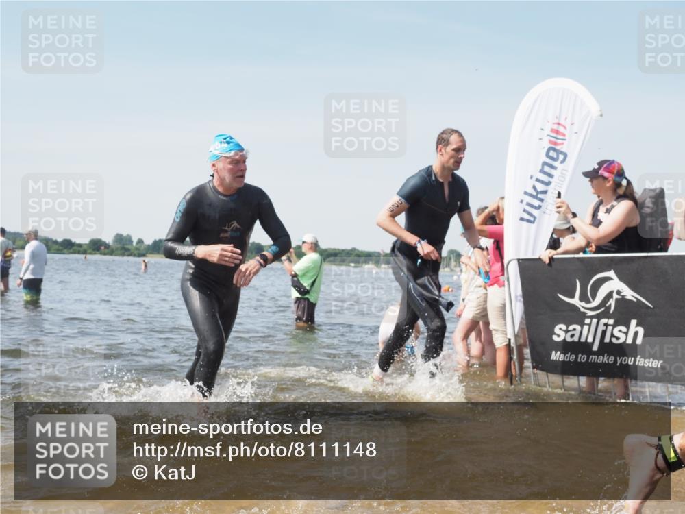 22.06.2025 - Viking Triathlon KatJ http://msf.ph/oto/8111148 22.06.2025 10:39:43 Schwimmen 25, 29, 86, 93, 138, 244, 337, 423, 437, 518, 529 meine-sportfotos.de