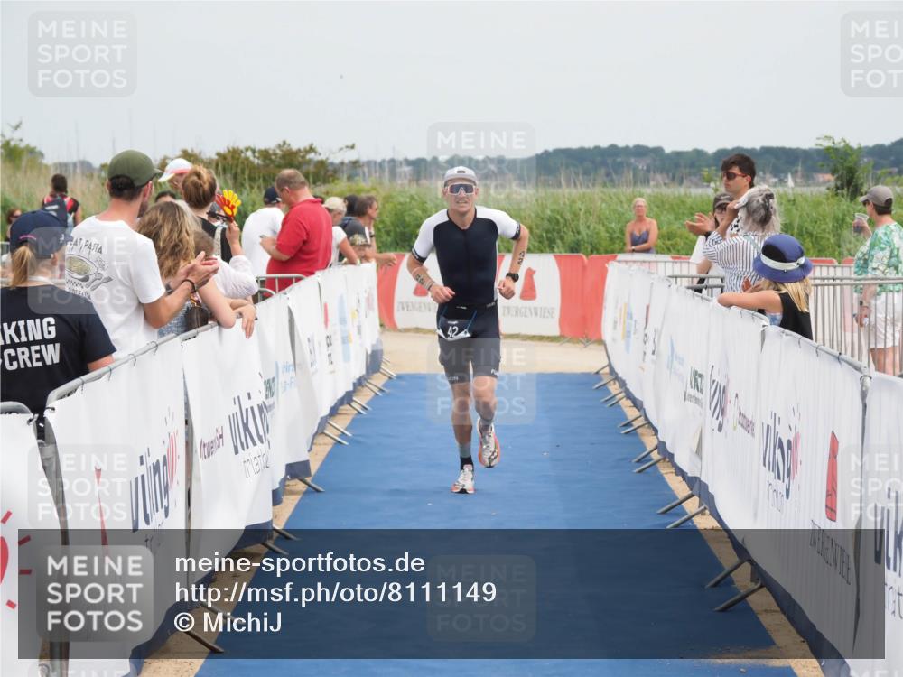 22.06.2025 - Viking Triathlon MichiJ http://msf.ph/oto/8111149 22.06.2025 14:53:15 Ziel 42 meine-sportfotos.de