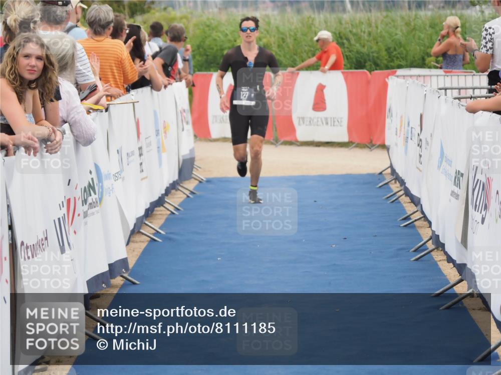22.06.2025 - Viking Triathlon MichiJ http://msf.ph/oto/8111185 22.06.2025 15:02:36 Ziel 127 meine-sportfotos.de