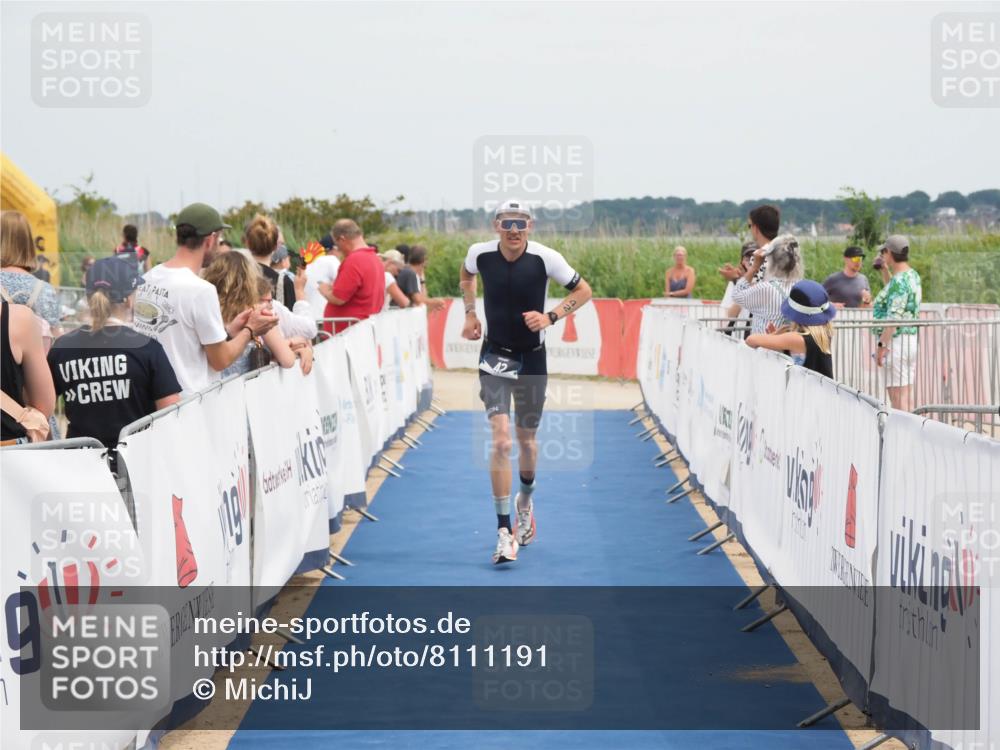 22.06.2025 - Viking Triathlon MichiJ http://msf.ph/oto/8111191 22.06.2025 14:53:15 Ziel 42 meine-sportfotos.de