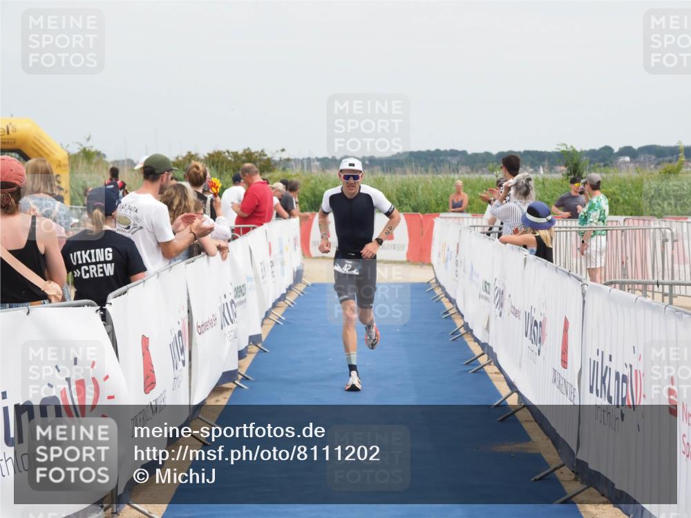 22.06.2025 - Viking Triathlon MichiJ http://msf.ph/oto/8111202 22.06.2025 14:53:16 Ziel 42 meine-sportfotos.de