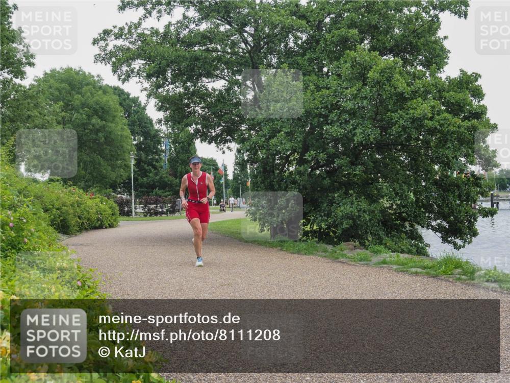 22.06.2025 - Viking Triathlon KatJ http://msf.ph/oto/8111208 22.06.2025 16:03:41 Laufen 353 meine-sportfotos.de