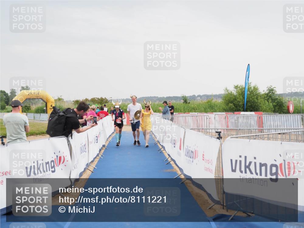 22.06.2025 - Viking Triathlon MichiJ http://msf.ph/oto/8111221 22.06.2025 16:40:53 Ziel 649 meine-sportfotos.de