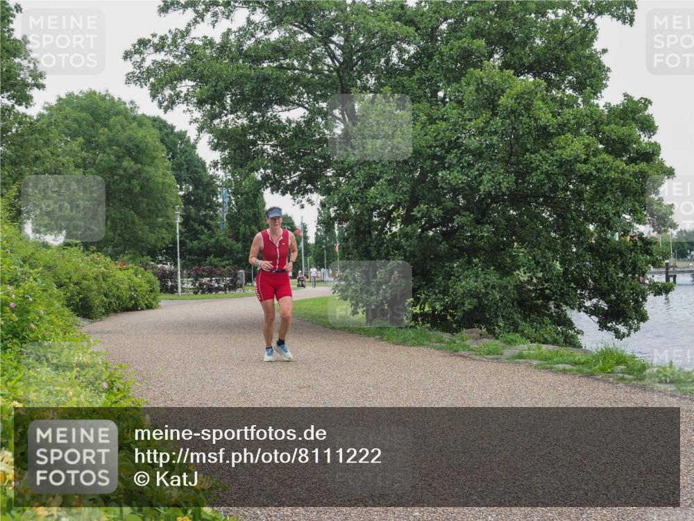 22.06.2025 - Viking Triathlon KatJ http://msf.ph/oto/8111222 22.06.2025 16:03:41 Laufen 353 meine-sportfotos.de