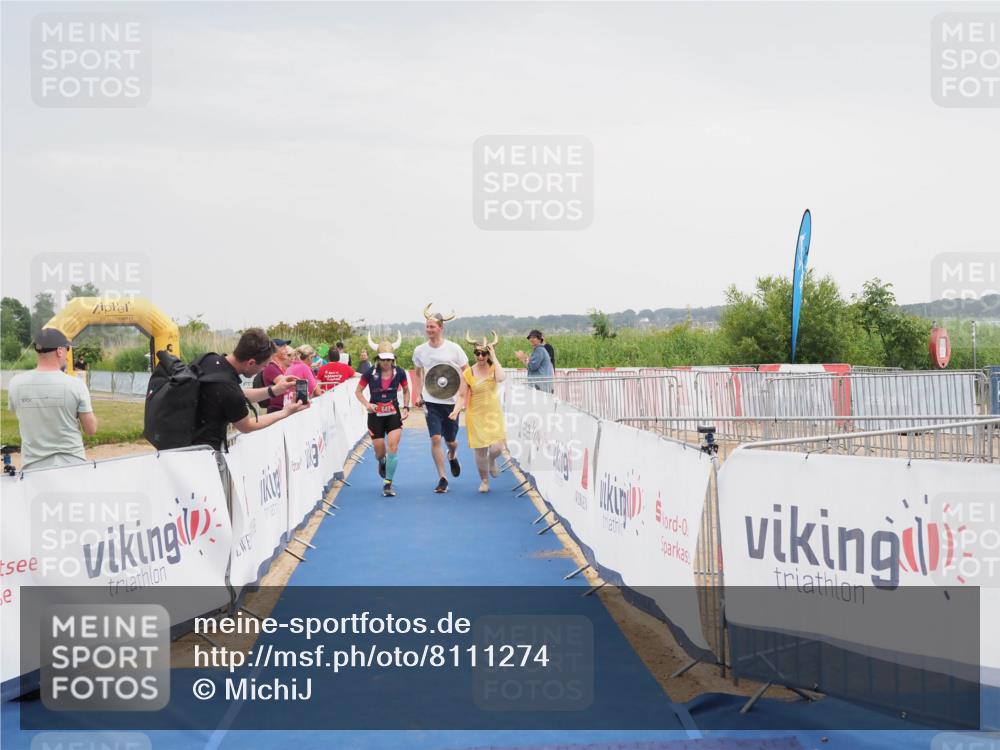 22.06.2025 - Viking Triathlon MichiJ http://msf.ph/oto/8111274 22.06.2025 16:40:54 Ziel 649 meine-sportfotos.de