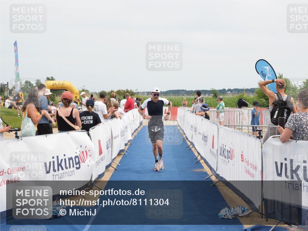 22.06.2025 - Viking Triathlon MichiJ http://msf.ph/oto/8111304 22.06.2025 14:53:17 Ziel 42 meine-sportfotos.de